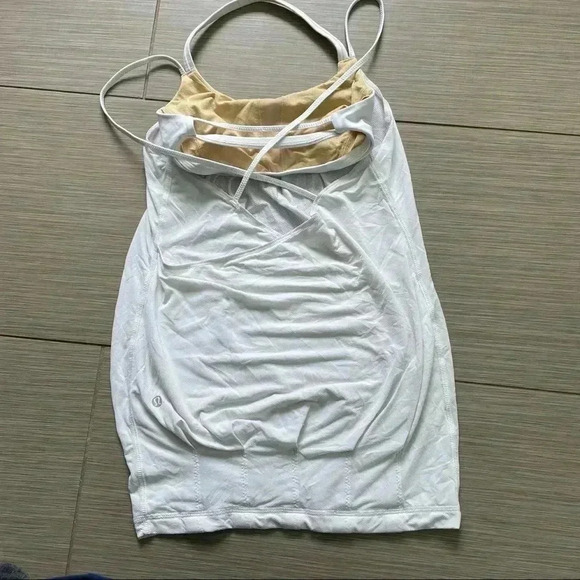 Lululemon top- white - Picture 7 of 10